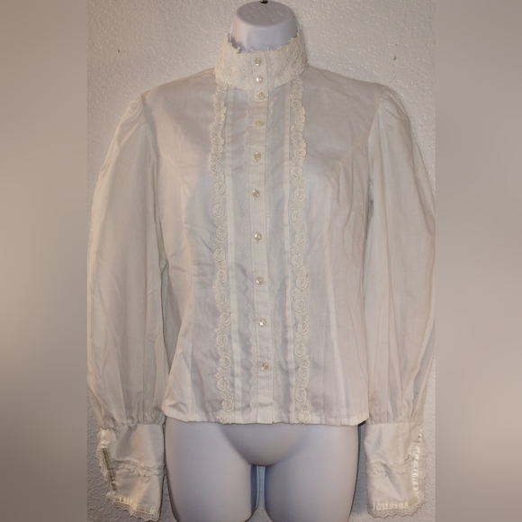 GUNNIES San Francisco Blouse Cream Off White Button Up Lace Ribbon High Collar - Picture 14 of 14